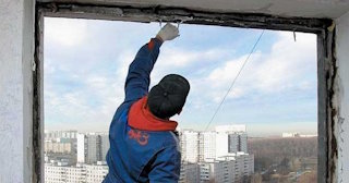 Демонтаж остекления балкона в Геленджике - цена от 562 руб. - Сварной-Глн